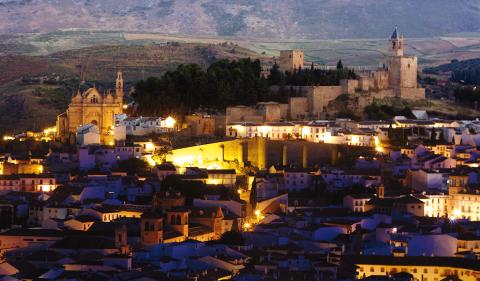 The Energy efficiency improvements in outdoor lighting project of Antequera was nominated as finalist for the EnerTIC 2018 Awards